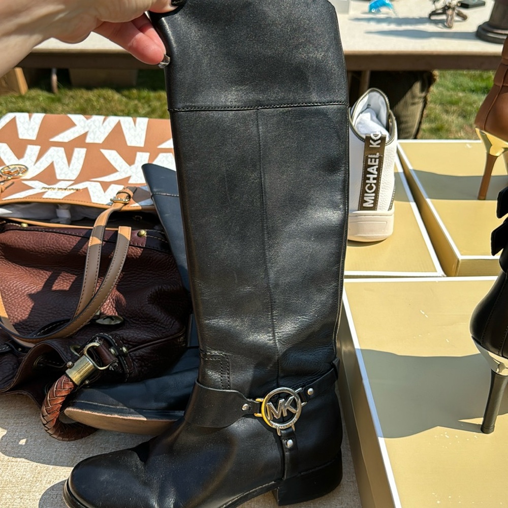 Michael Kors tall riding boots size 6